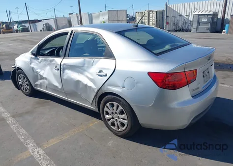2010 Kia Forte Ex z USA, uszkodzony, nr VIN KNAFU4A2XA5218437